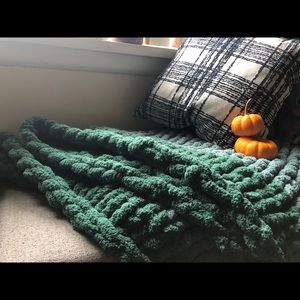 Hand knit chunky blanket